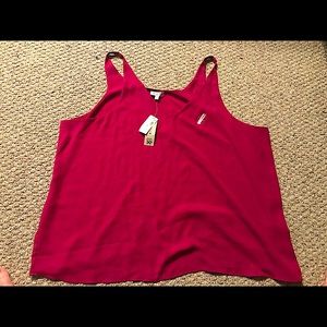 Burgundy/fuchsia reversible tank top reitmans